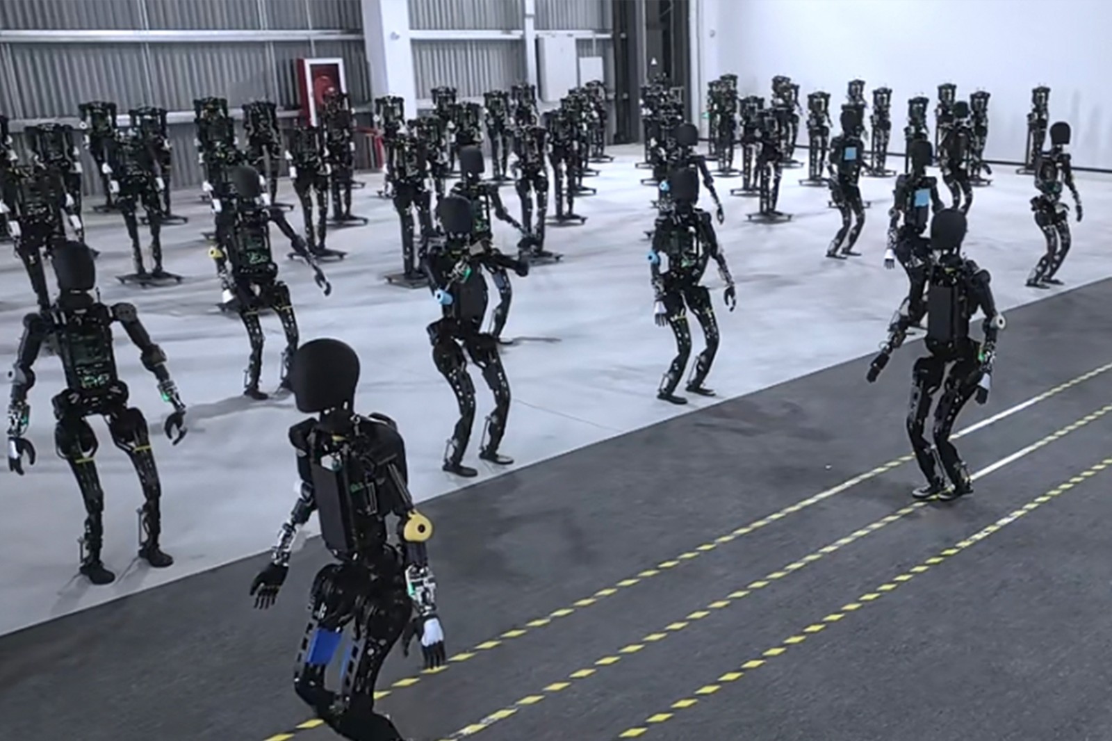 米兰官网开启通用机器人商用量产